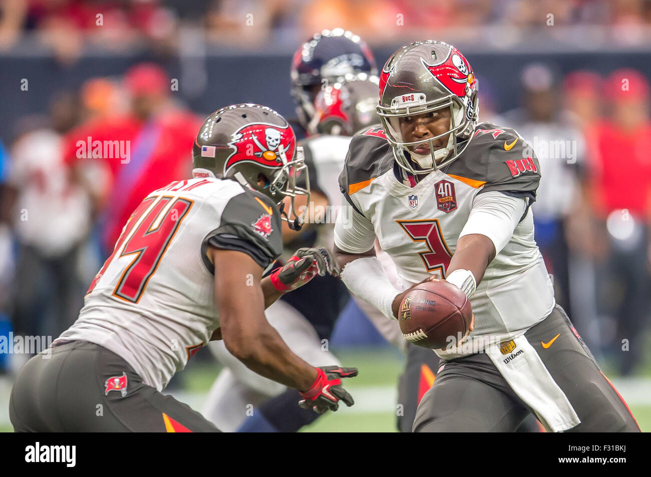 Houston, TX, USA. 27th Sep, 2015. Tampa Bay Buccaneers quarterback ...