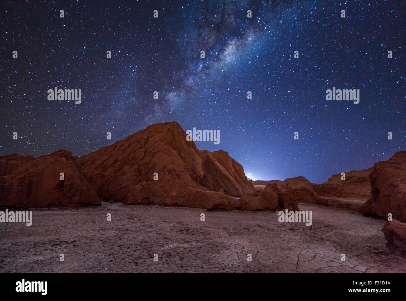 Death valley night view hi-res stock photography and images - Alamy