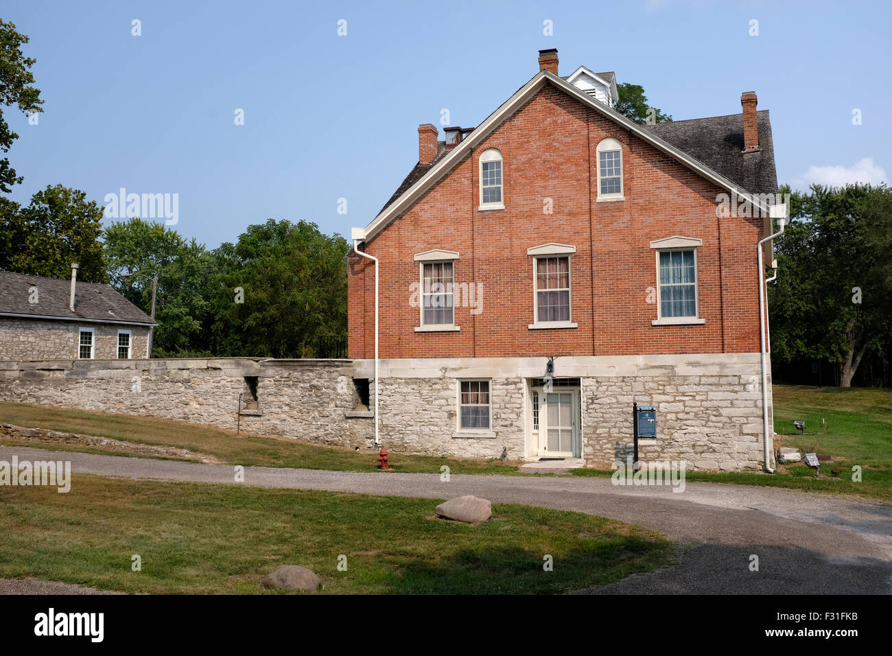 Boarding house hi-res stock photography and images - Alamy