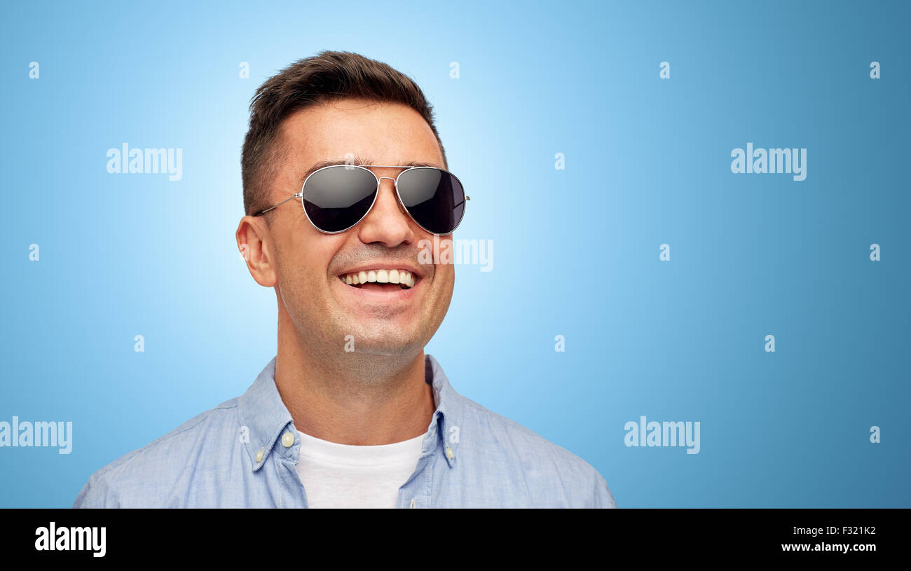 Sunglasses ad hi-res stock photography and images - Alamy