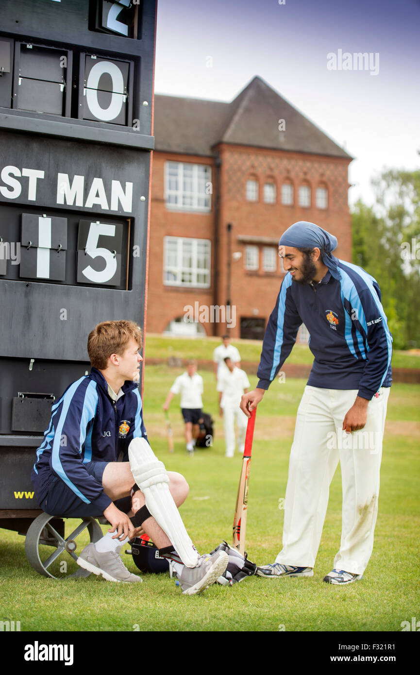 The Lower 6th cricket 1st XI at King Edward’s School, Birmingham UK Stock Photo