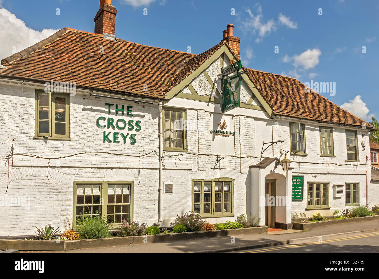 The Cross Keys Public House Pangbourne UK Stock Photo Alamy