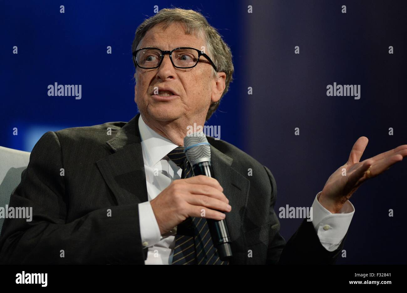 New York, NY, USA. 27th Sep, 2015. Bill Gates in attendance for 2015 Clinton Global Initiative - SUN, The Sheraton New York, New York, NY September 27, 2015. Credit:  Kristin Callahan/Everett Collection/Alamy Live News Stock Photo