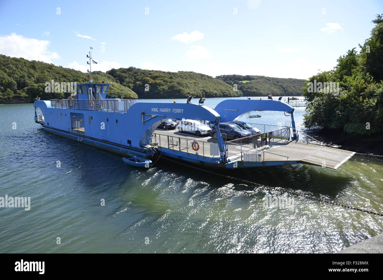 The King Harry car and passenger ferry on the river Fal between Philleigh and Trelisick in Cornwall Stock Photo
