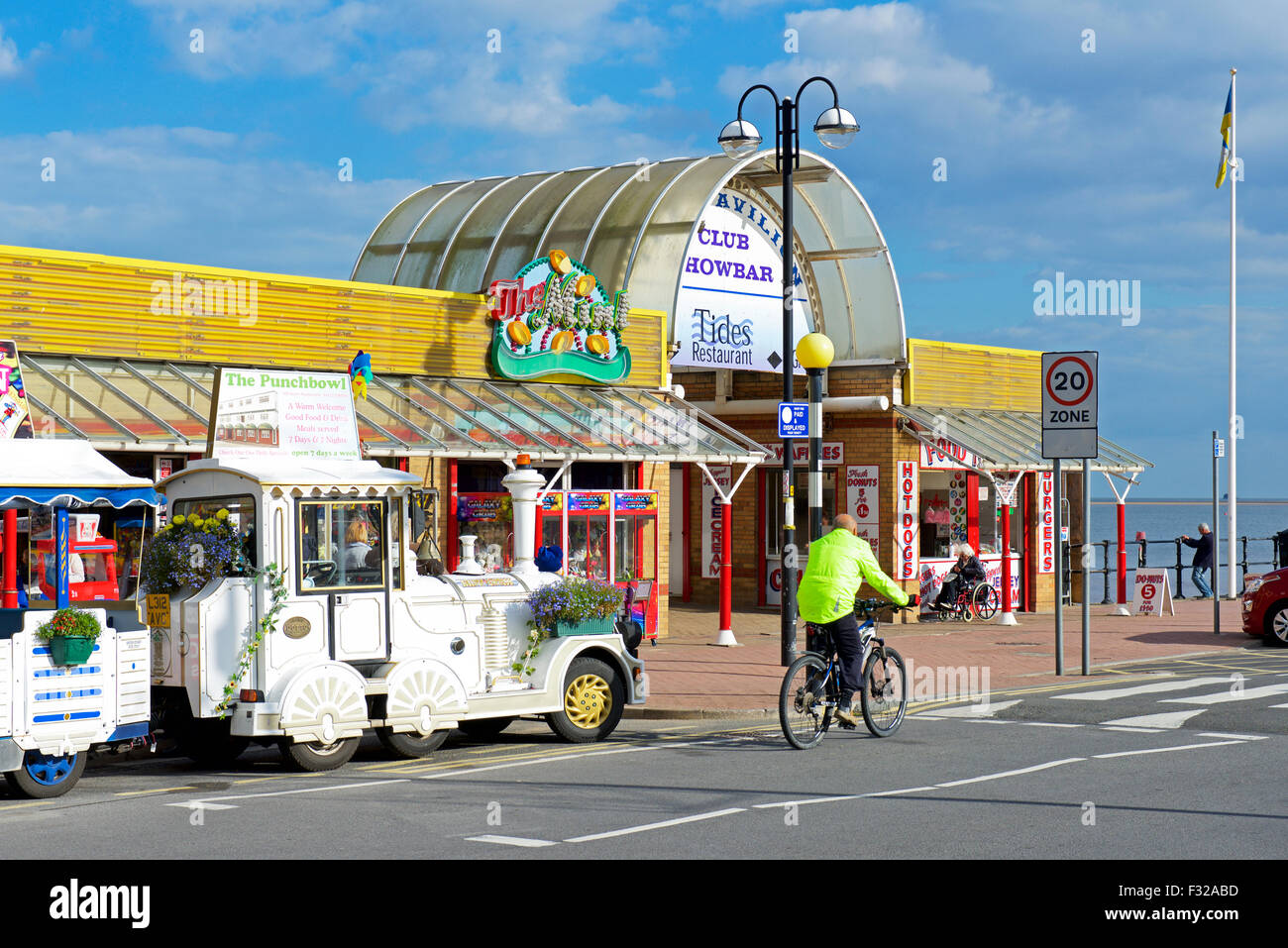 The Promenade In Cleethorpes, Lincolnshire, England Uk Stock Photo - Alamy