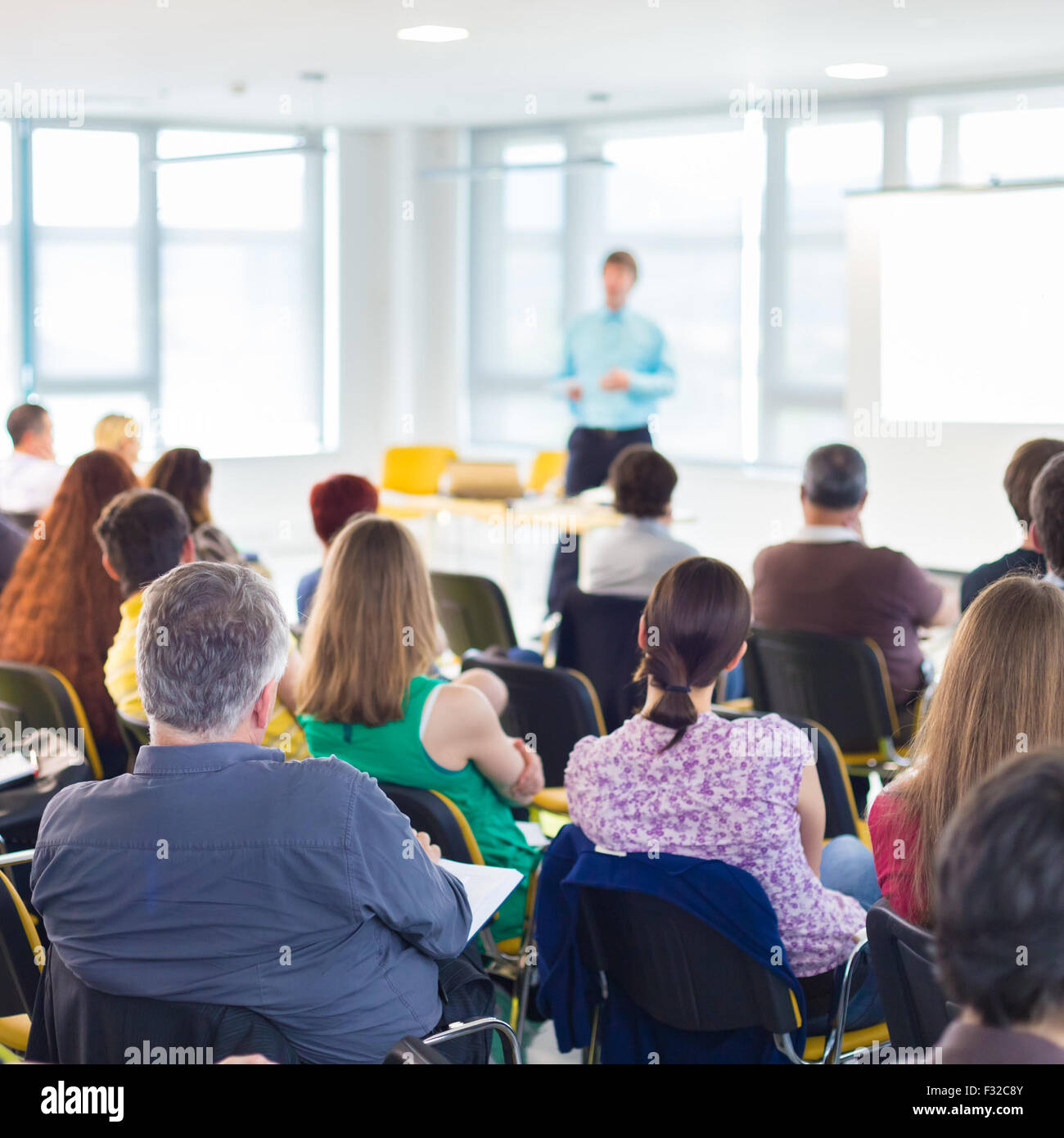психологический тренинг. курсы для начинающих психологов. курс психологии для начинающих. тренинг для студентов. психологические курсы.