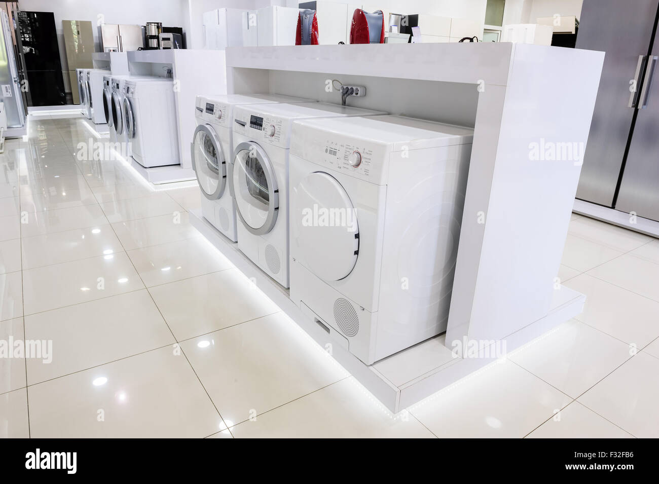 washing machines in appliance store Stock Photo