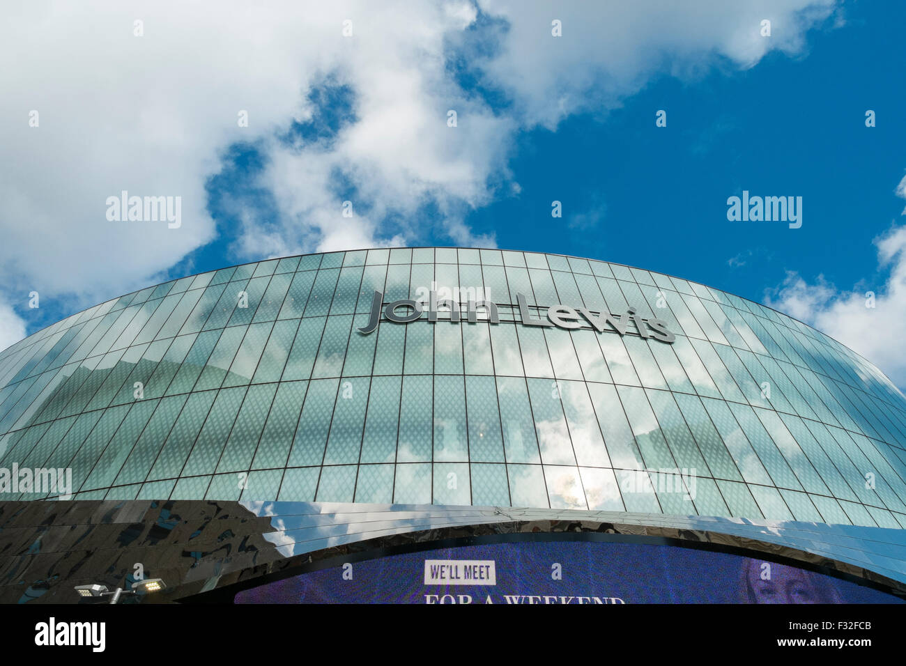 John Lewis store above the main entrance to Grand Central shopping