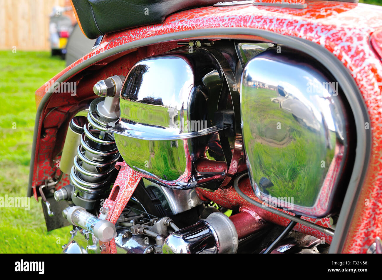 Vespa artwork hires stock photography and images Alamy