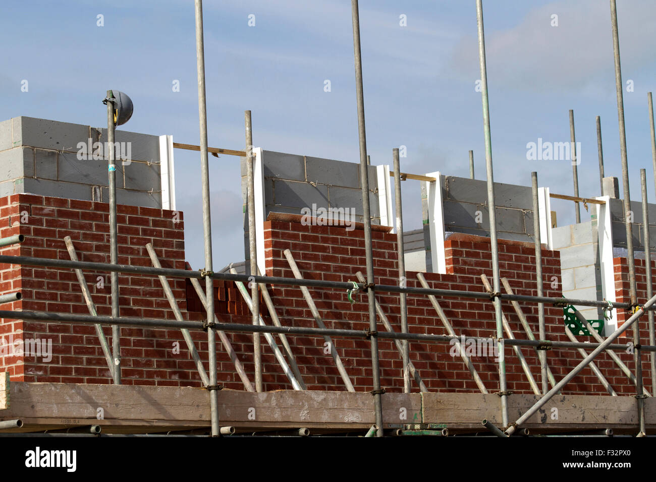 house home houses housing homes build building construction site roofer