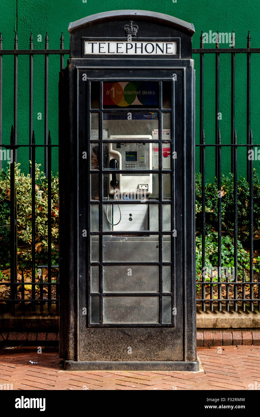 Black Telephone Box, London, England Stock Photo Alamy