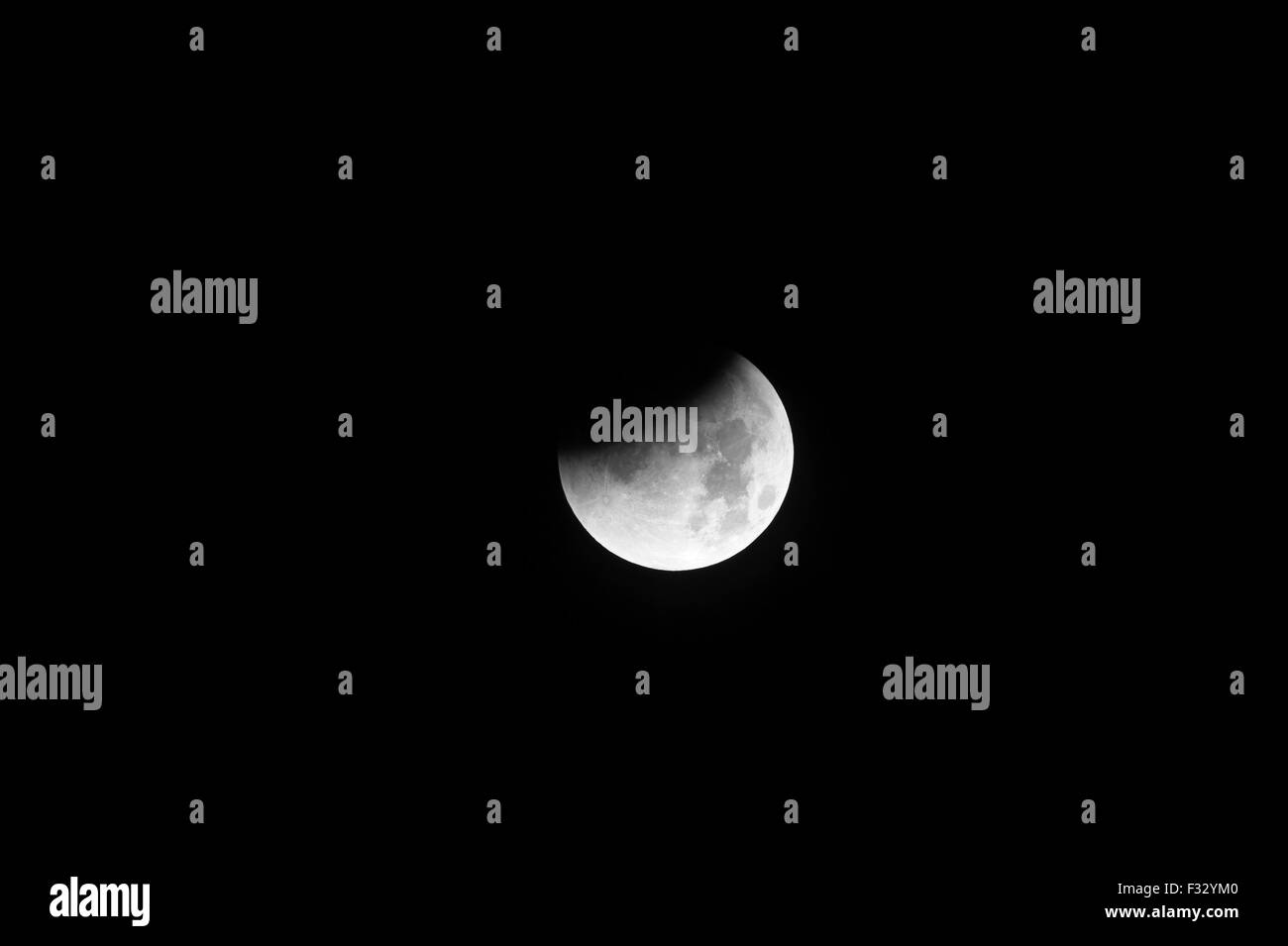 Super crescent moon hires stock photography and images Alamy