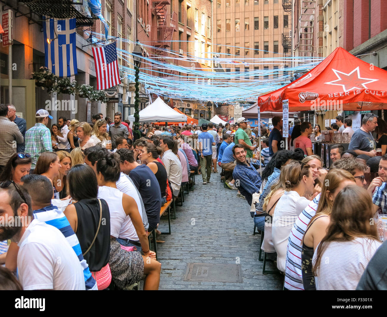 Stone Street Historic District in Lower Manhattan, NYC, USA Stock Photo