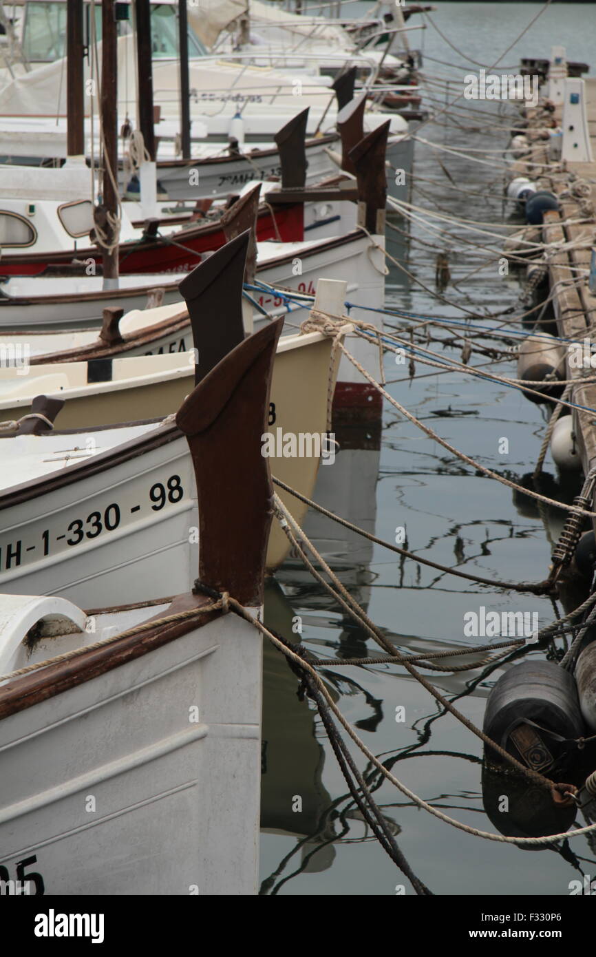 Boats reflected in water hi-res stock photography and images - Alamy