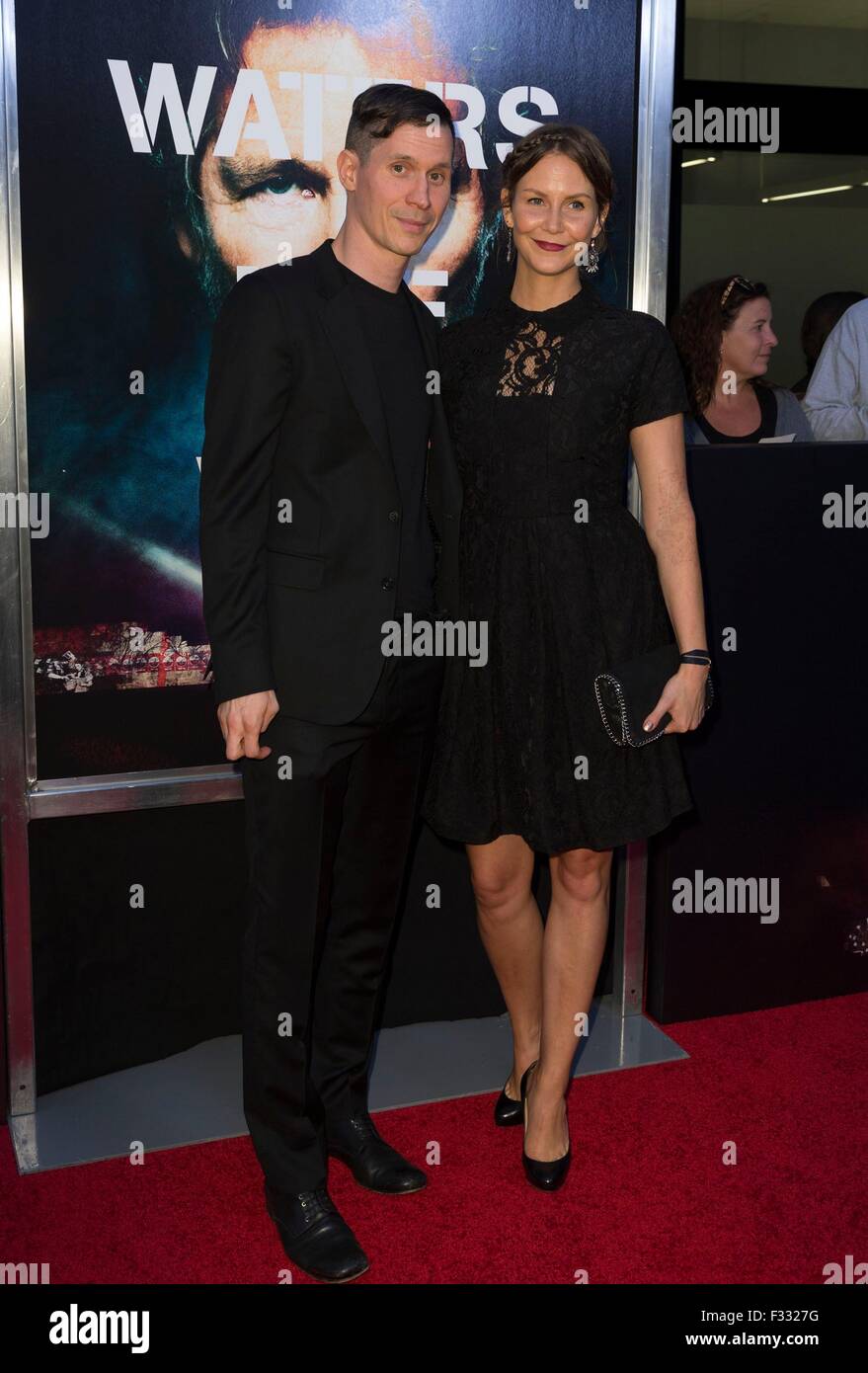 New York, NY, USA. 28th Sep, 2015. Sean Evans, guest at arrivals for ROGER WATERS THE WALL Premiere, Ziegfeld Theatre, New York, NY September 28, 2015. Credit:  Lev Radin/Everett Collection/Alamy Live News Stock Photo