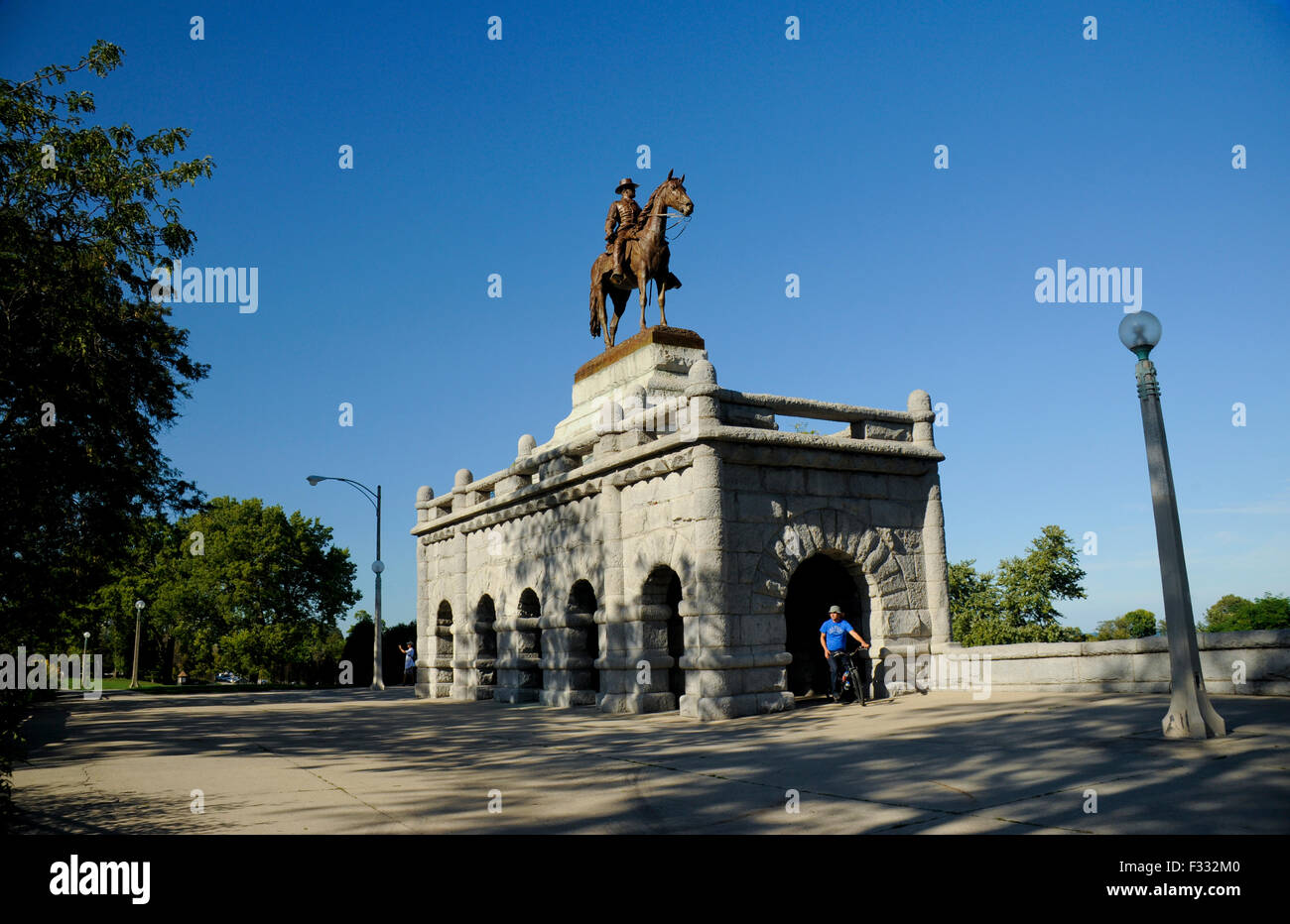 Lincoln Park's Ulysses S. Grant Memorial by Louis Rebisso, Chicago