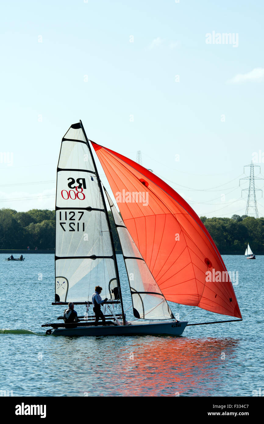 sailing-on-farmoor-reservoir-oxfordshire-england-uk-stock-photo-alamy