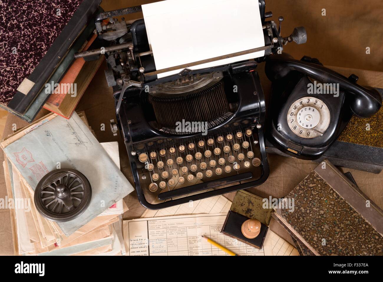 Vintage office desk Stock Photo - Alamy