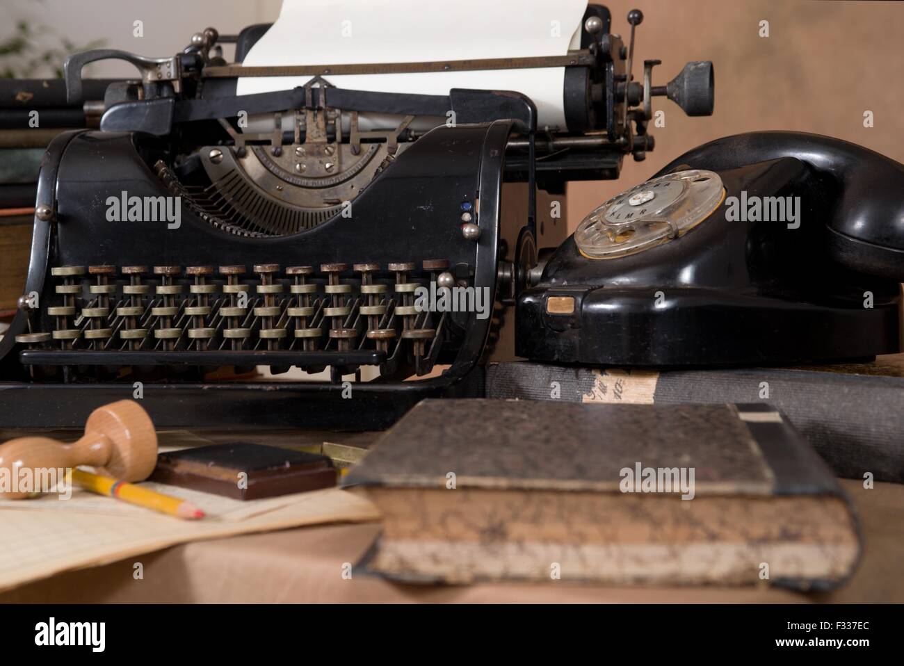 Vintage office desk Stock Photo - Alamy