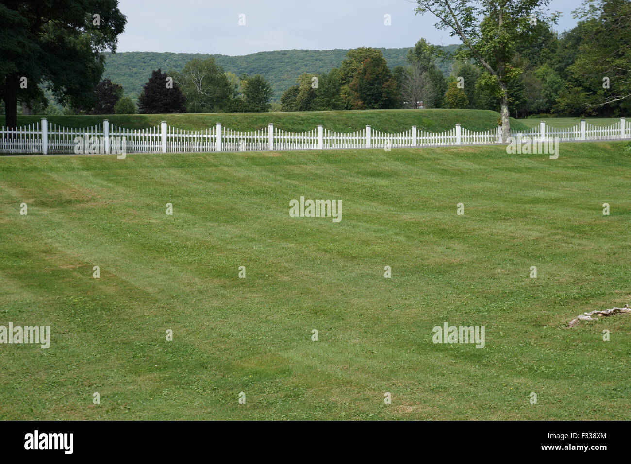 New England Picket fence Stock Photo Alamy