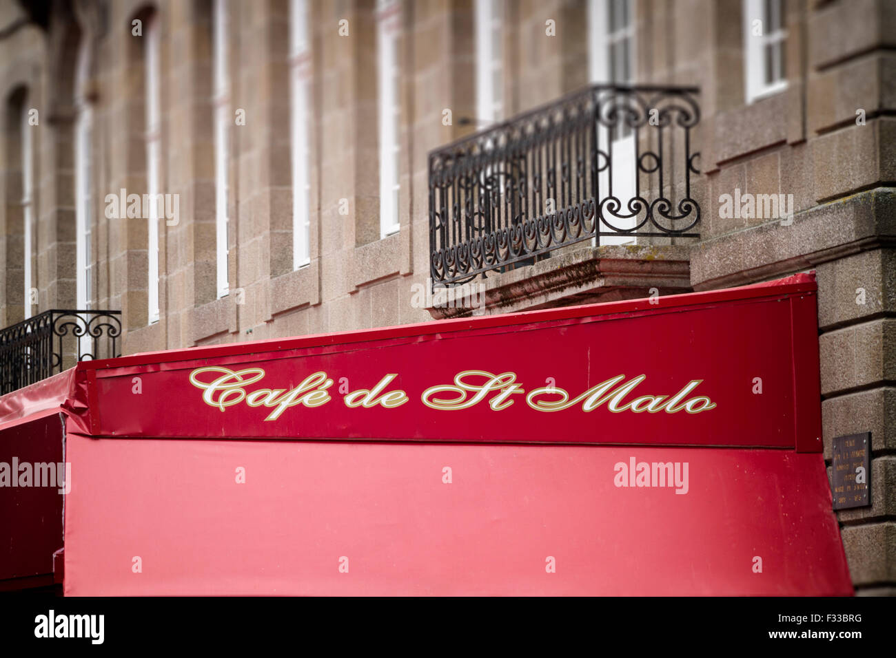 French cafe, cafe de Saint-Malo Brittany (Bretagne) France Stock Photo