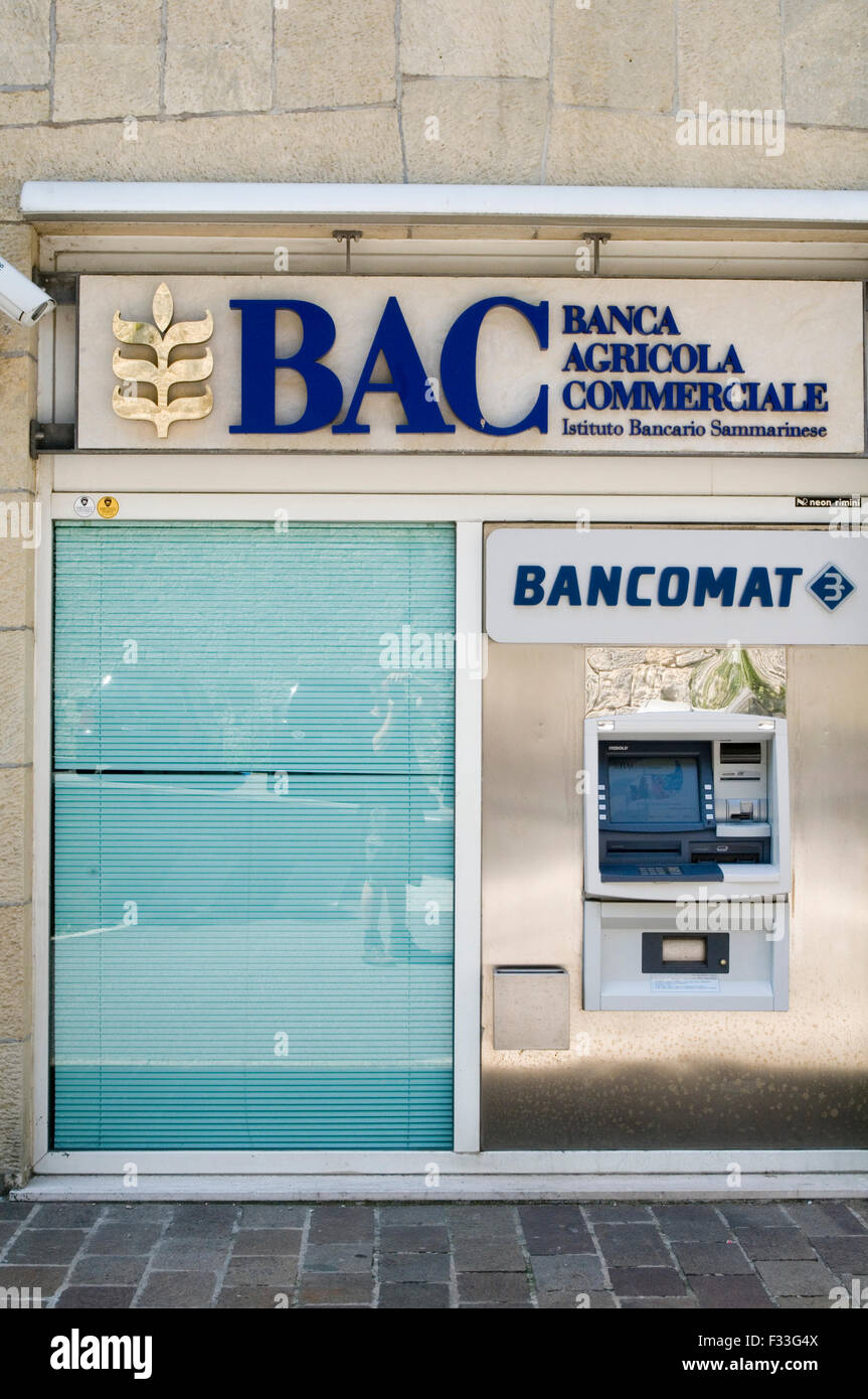 banca agricola commerciale italy italian bank banks banking branch branches Stock Photo