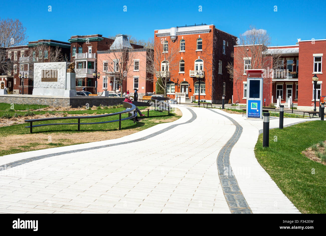 Quebec, Trois Rivieres, a square in the town center Stock Photo Alamy