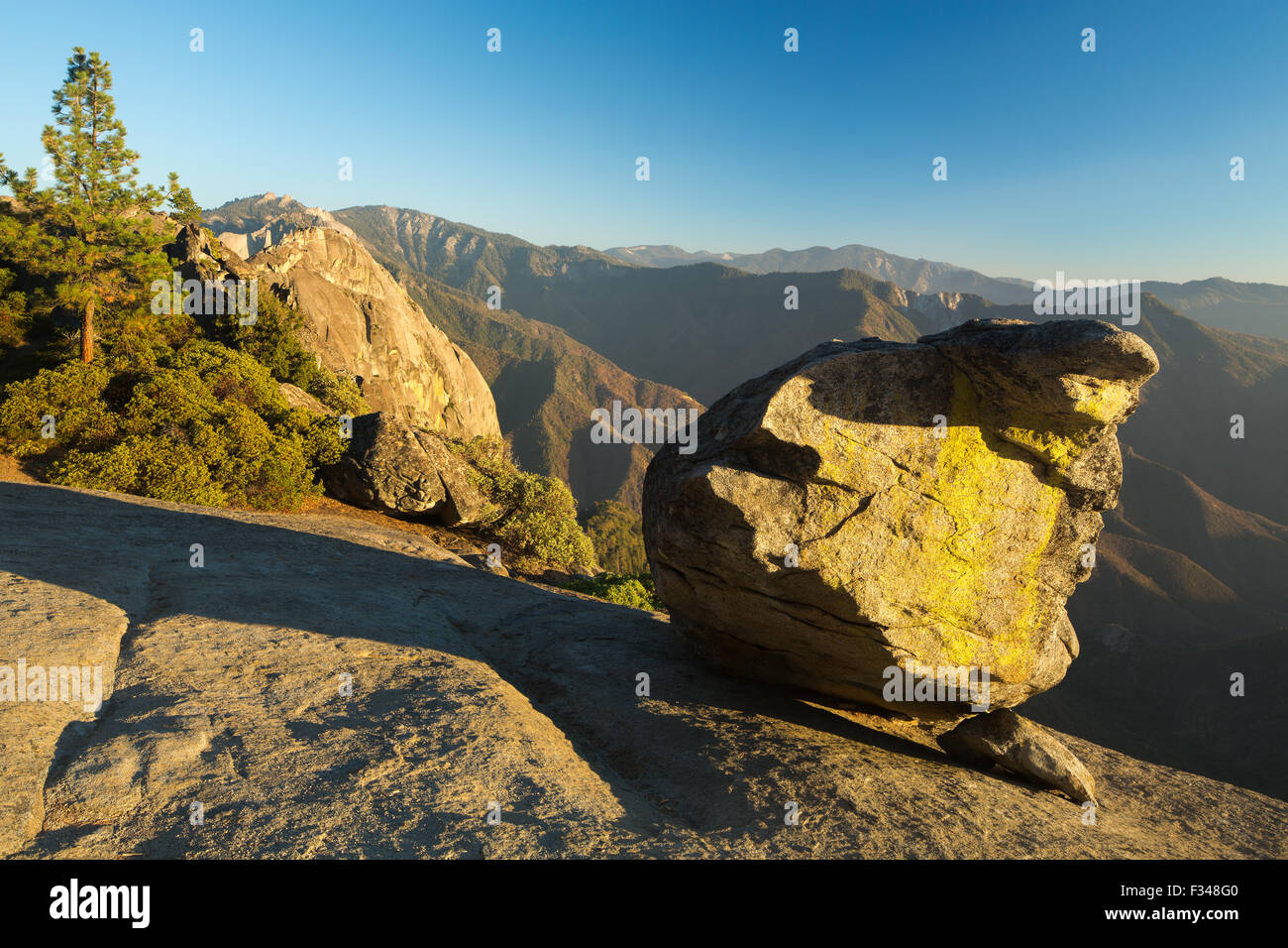 Hanging Rock, Sequoia National Park, California, USA Stock Photo