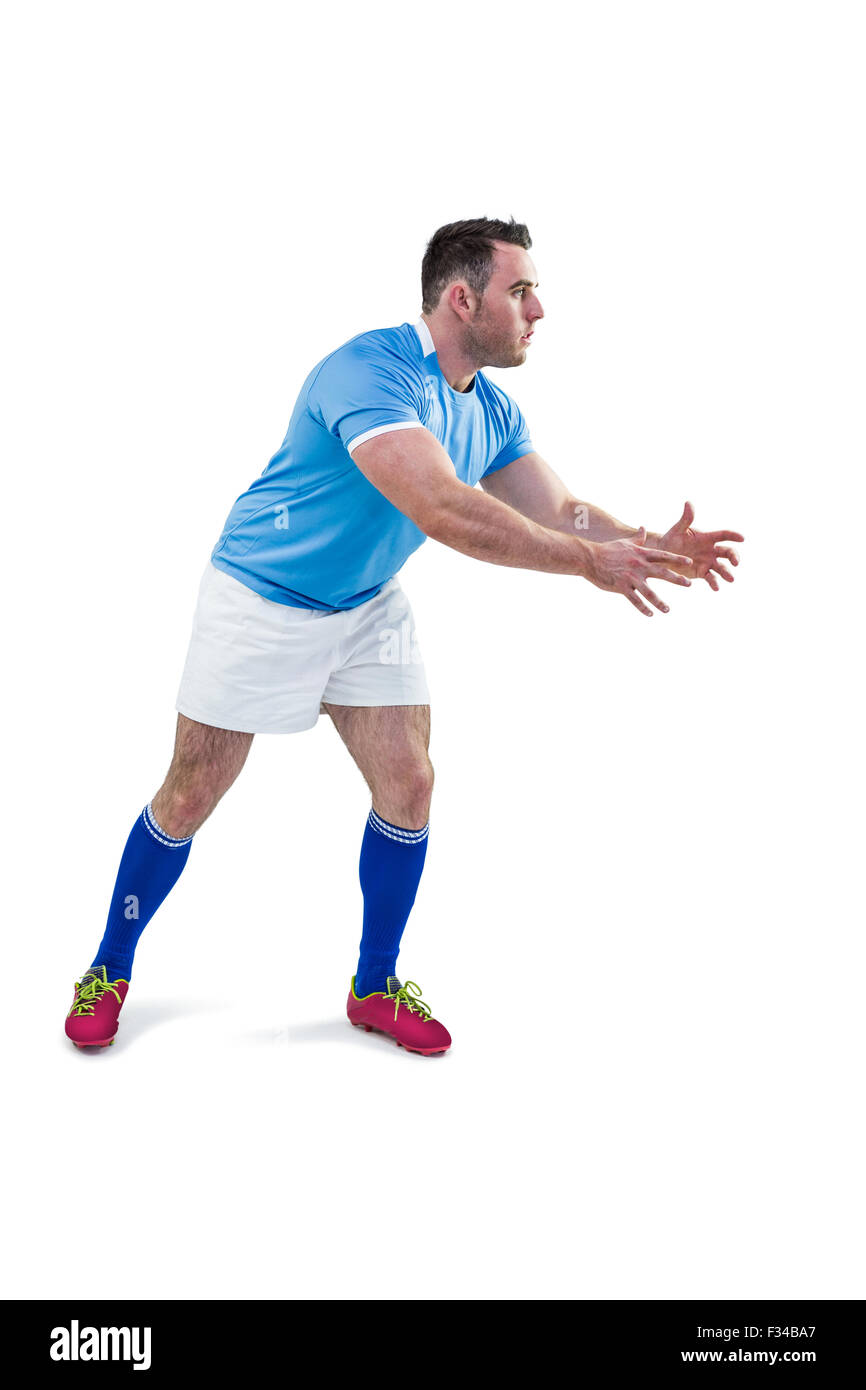 Rugby player throwing the ball Stock Photo Alamy