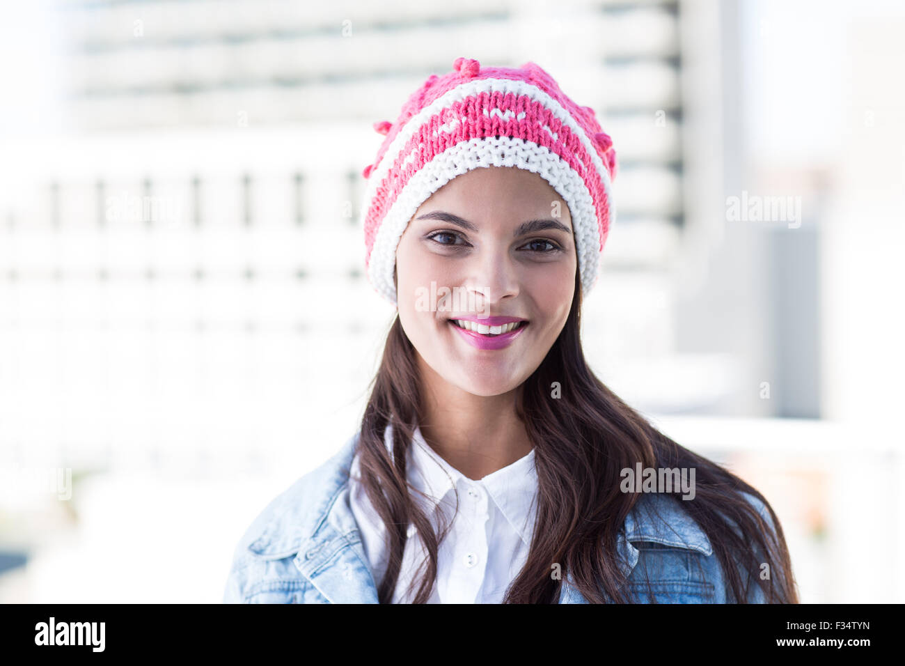 Woolly hat hi-res stock photography and images - Alamy