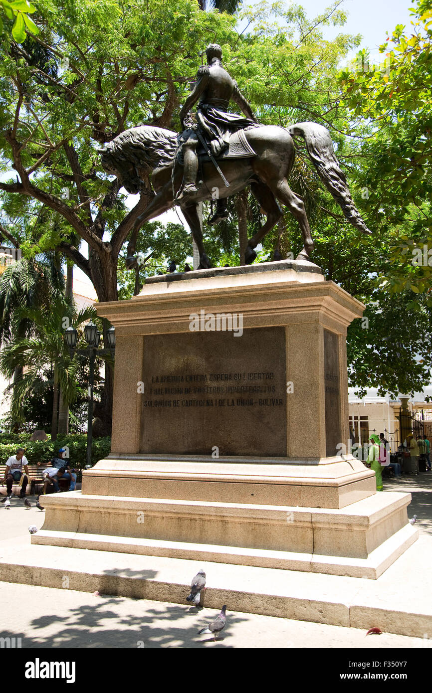 Plaza in cartagena colombia statue hires stock photography and images