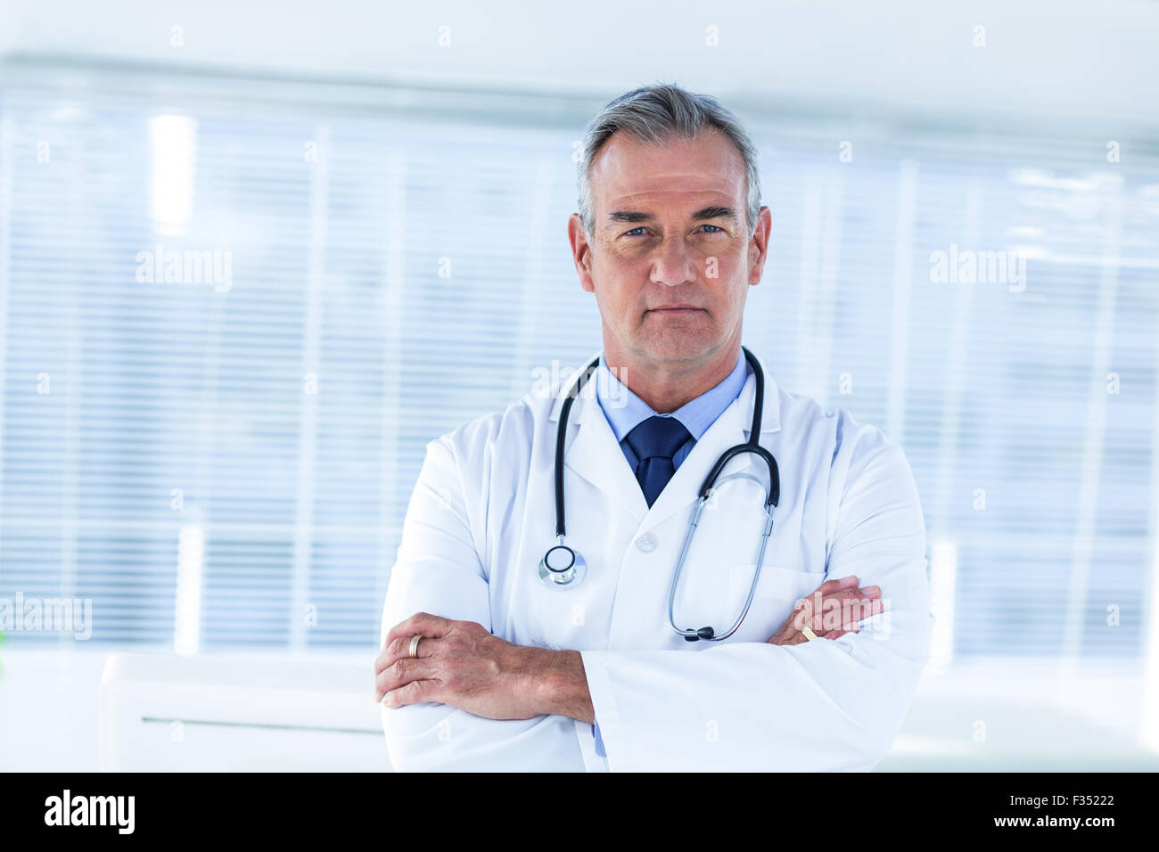 Male hospital hi-res stock photography and images - Alamy