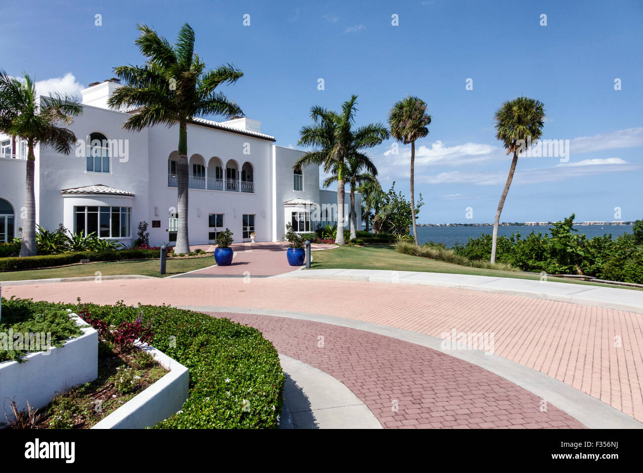 Jensen Beach Florida,Indian River water River waterside Park,Leach Mansion at Tuckahoe,visitors travel traveling tour tourist tourism landmark landmar Stock Photo