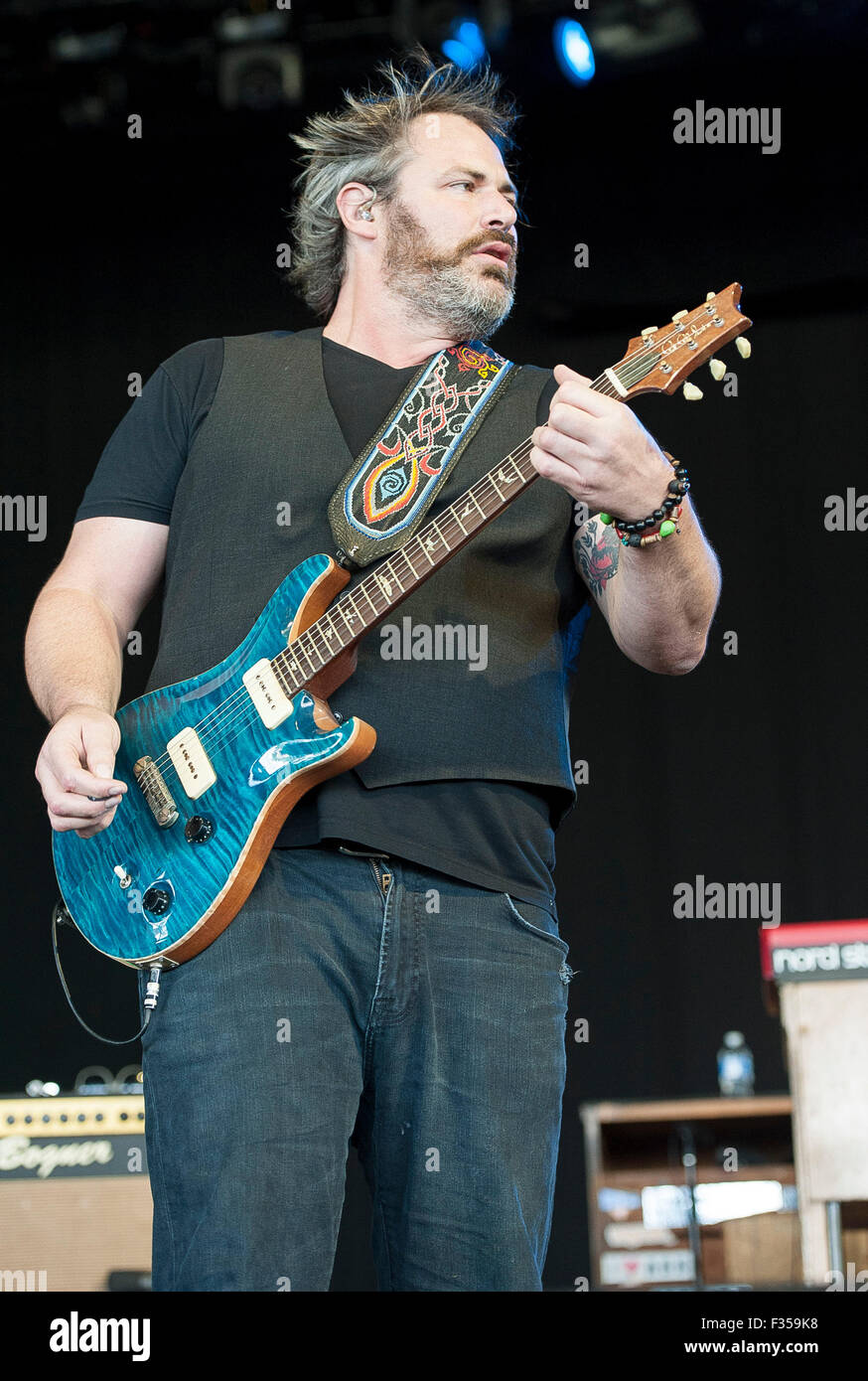 Sep 13, 2015 - Raleigh, North Carolina; USA - Guitarist CHAN KINCHLA of the band Blues Traveler performs live as part of the G105 Shin Dig that took place at Walnut Creek Amphitheatre located in Raleigh. Copyright 2015 Jason Moore. © Jason Moore/ZUMA Wire/Alamy Live News Stock Photo