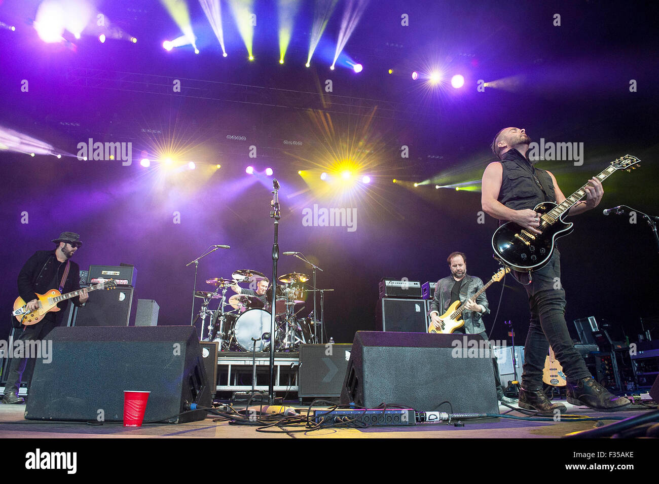 Gracey singer hi-res stock photography and images - Alamy