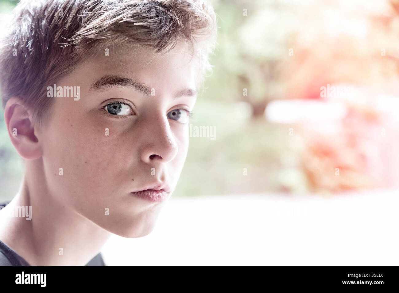 close up portrait of a teenage boy Stock Photo - Alamy