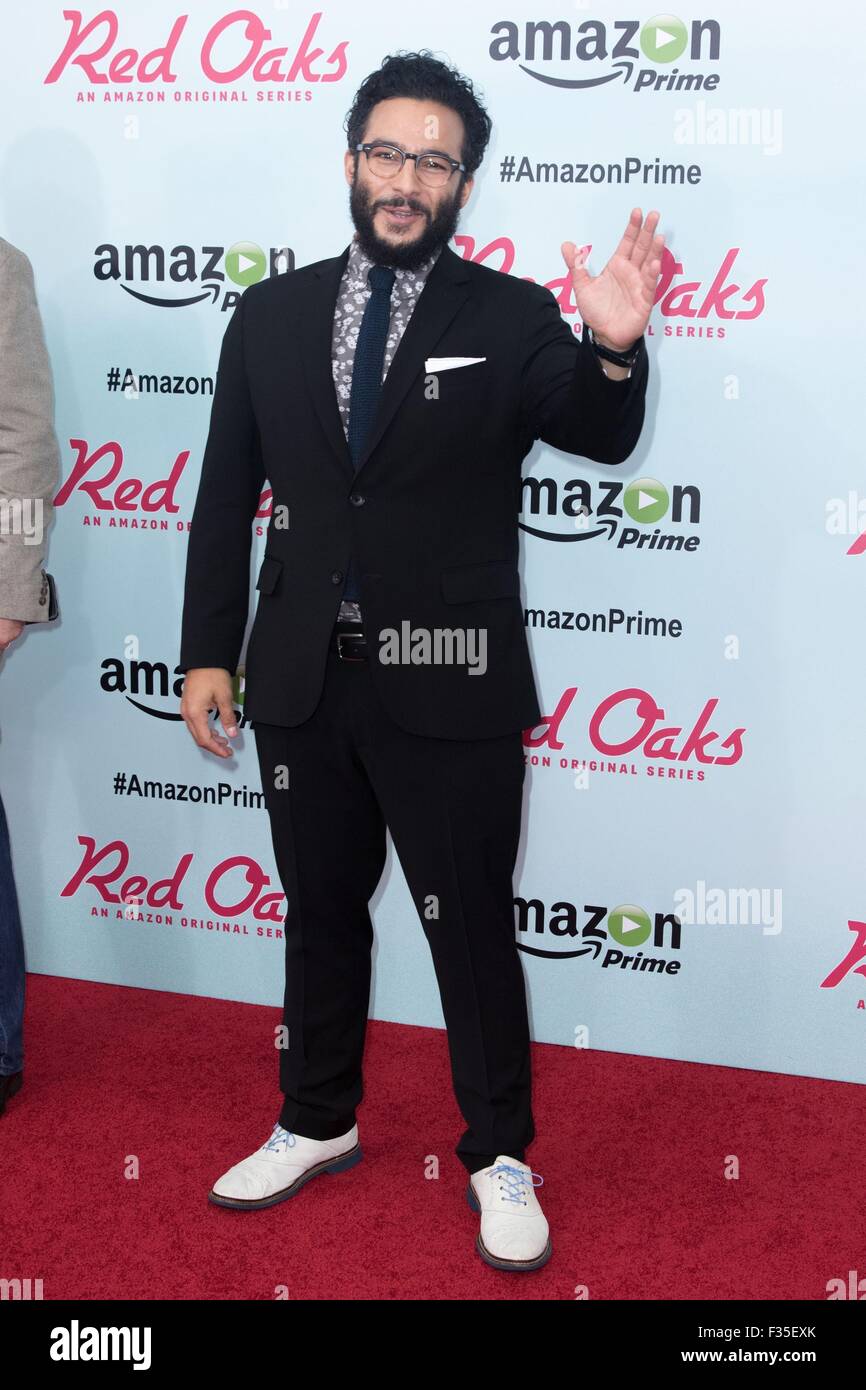 New York, NY, USA. 29th Sep, 2015. Ennis Esmer at arrivals for Amazon Red Carpet Premiere Screening for RED OAKS, The Ziegfeld Theatre, New York, NY September 29, 2015. Credit:  Abel Fermin/Everett Collection/Alamy Live News Stock Photo