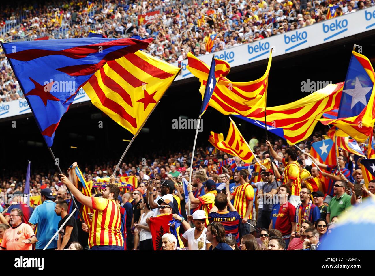 Barcelona soccer flag hires stock photography and images Alamy