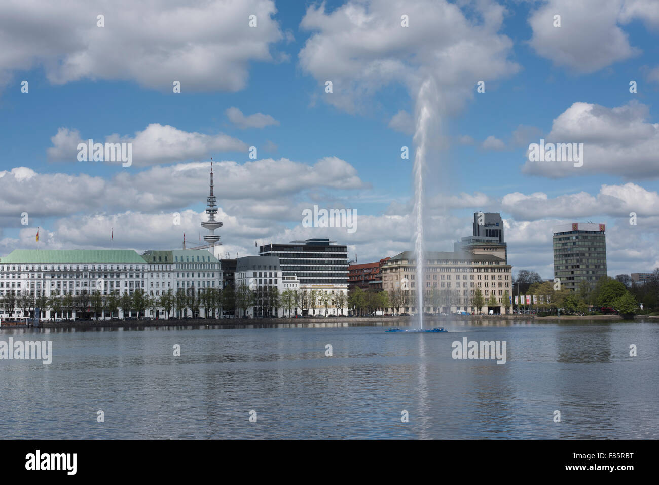 View of the inner Alster, the Binnen Alster in the city centre, Hamburg, Germany. Stock Photo