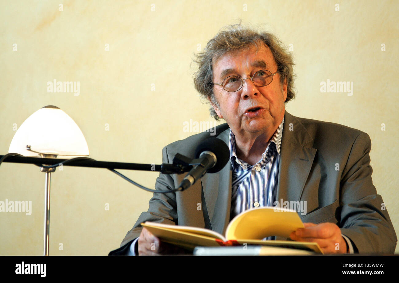 (FILE) An archive picture dated 17 September 2008, shows German