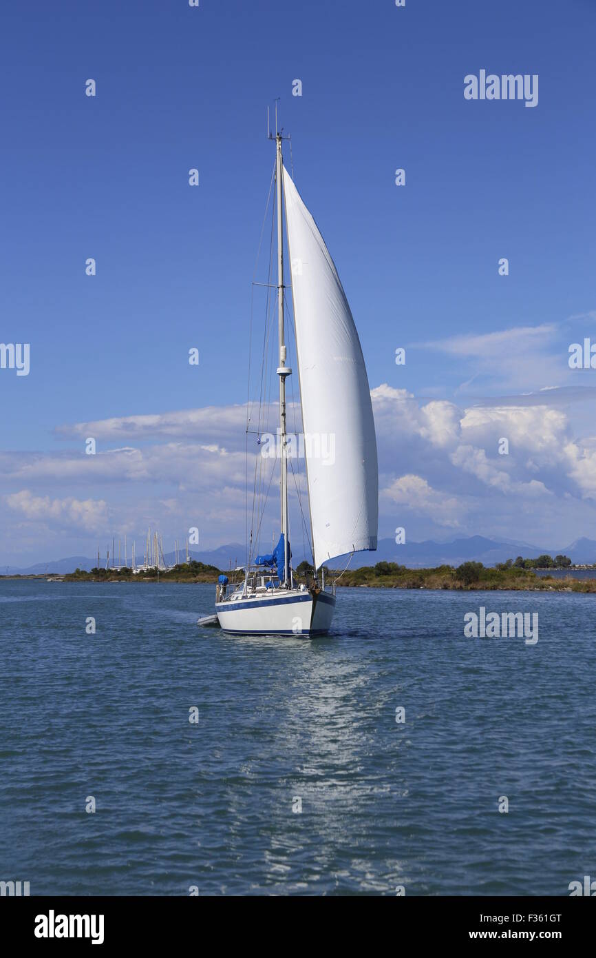 Sailing along the Lefkas Canal, Lefkas, Greece Stock Photo Alamy