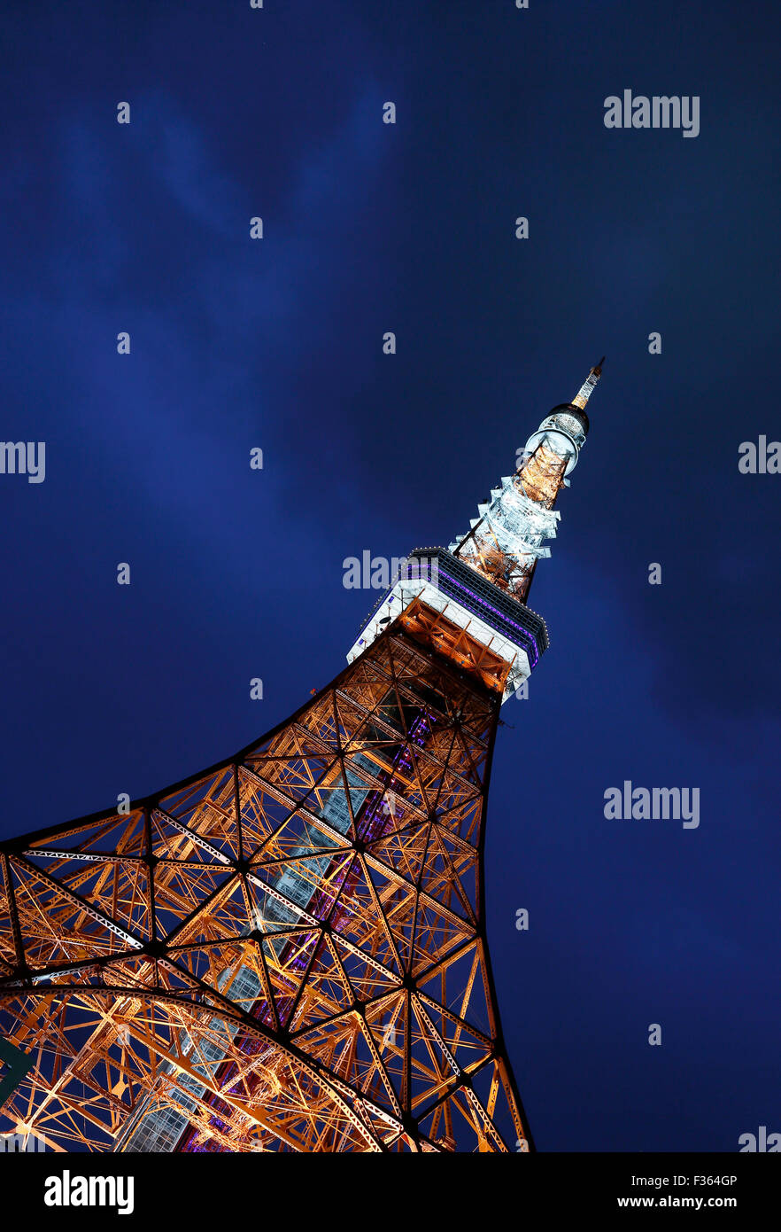 Tokyo tower lit hi-res stock photography and images - Alamy