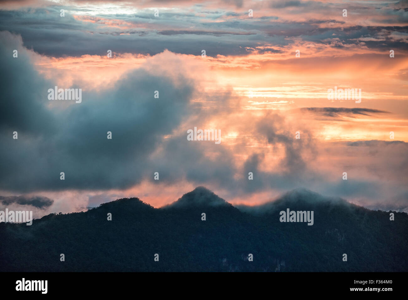 Sunrise over hills mountains hi-res stock photography and images - Alamy