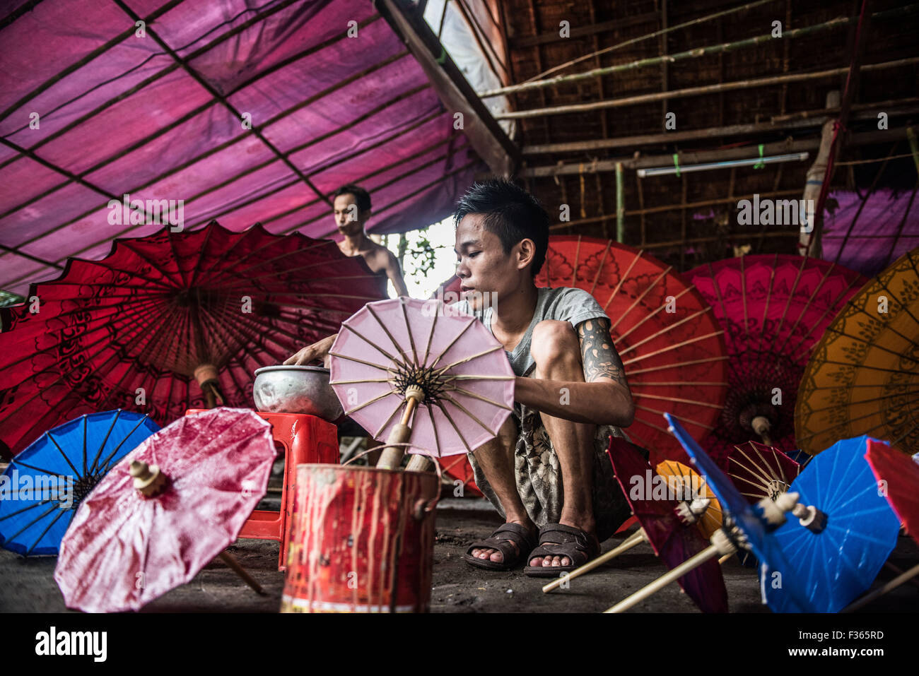 Umbrella making in pathein, myanmar Stock Photo Alamy