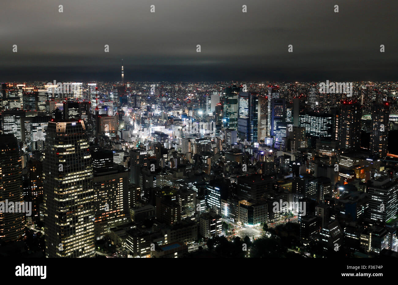 Tokyo night aerial hi-res stock photography and images - Alamy
