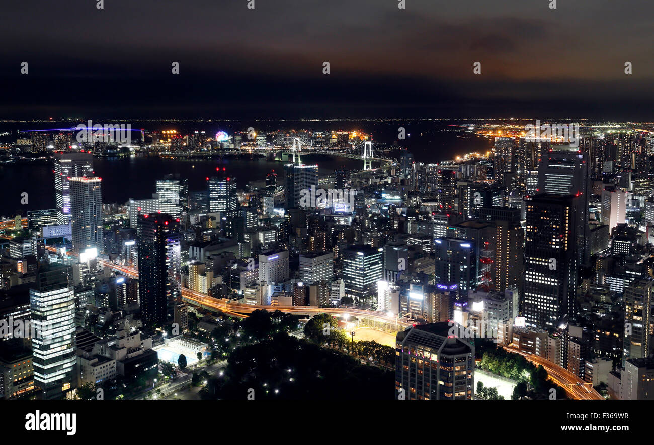 Night city tokyo aerial hi-res stock photography and images - Alamy
