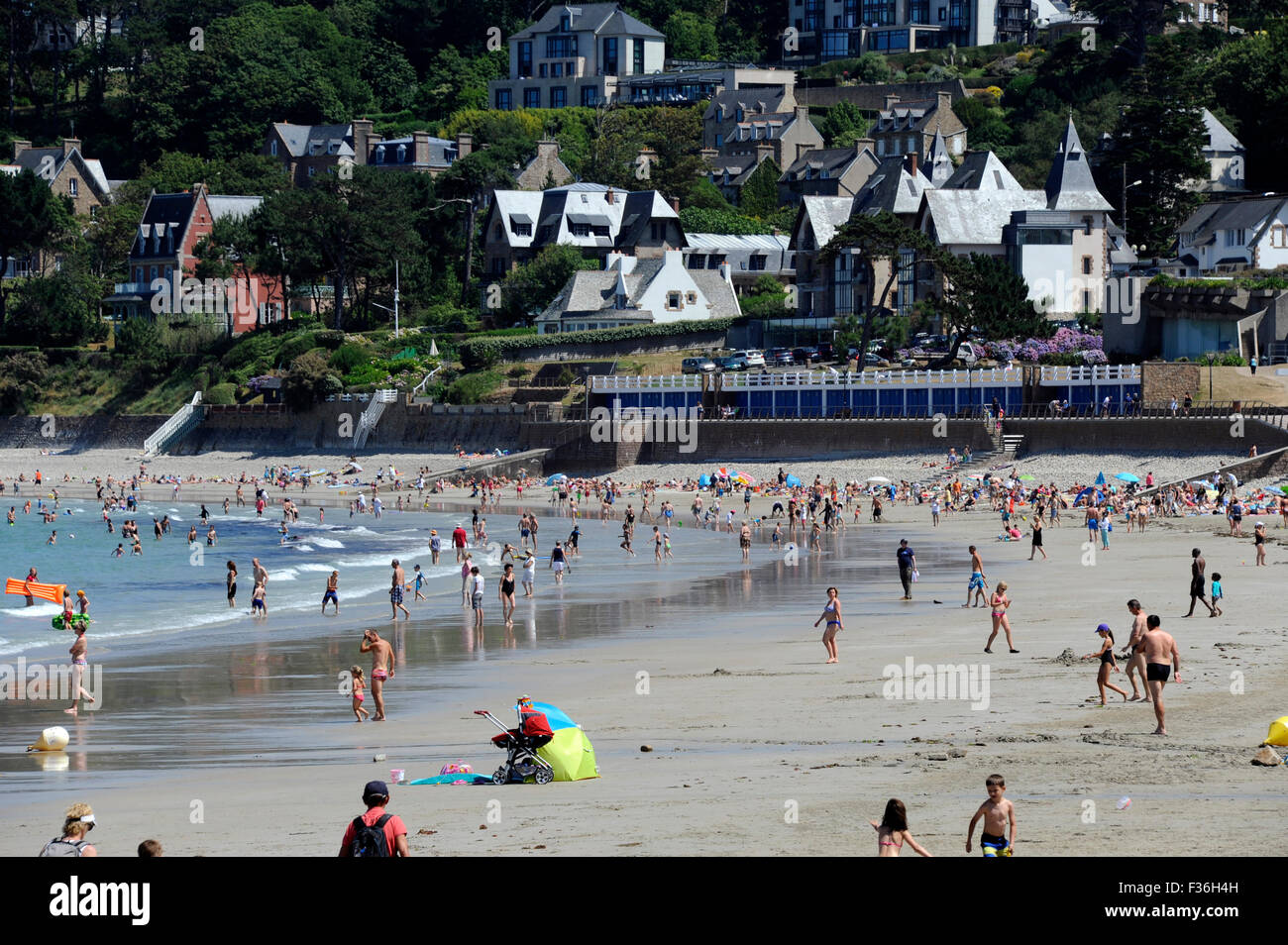 Plage de Trestraou,PerrosGuirec near SaintBrieuc,Cotesd'Armor,Bretagne,Brittany,France Stock