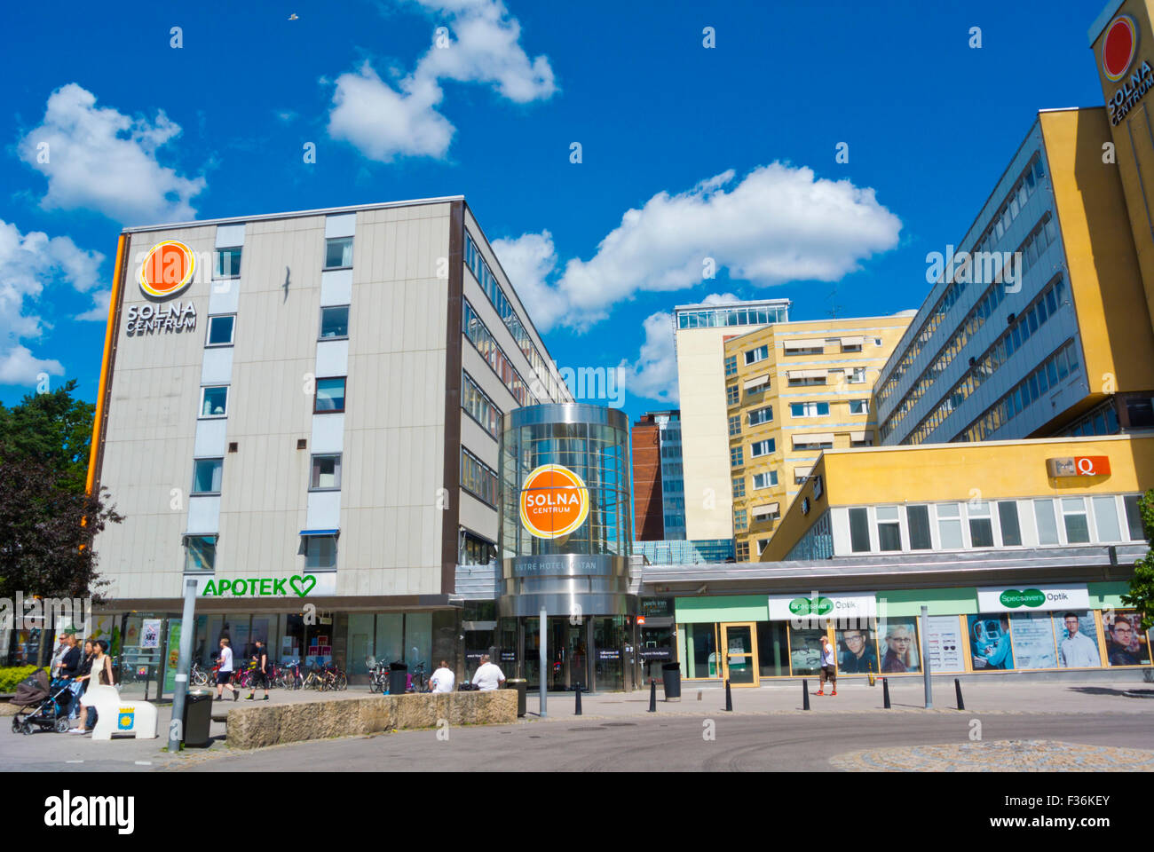 Solna centrum shopping centre, Solna Torg, Solna district, Stockholm