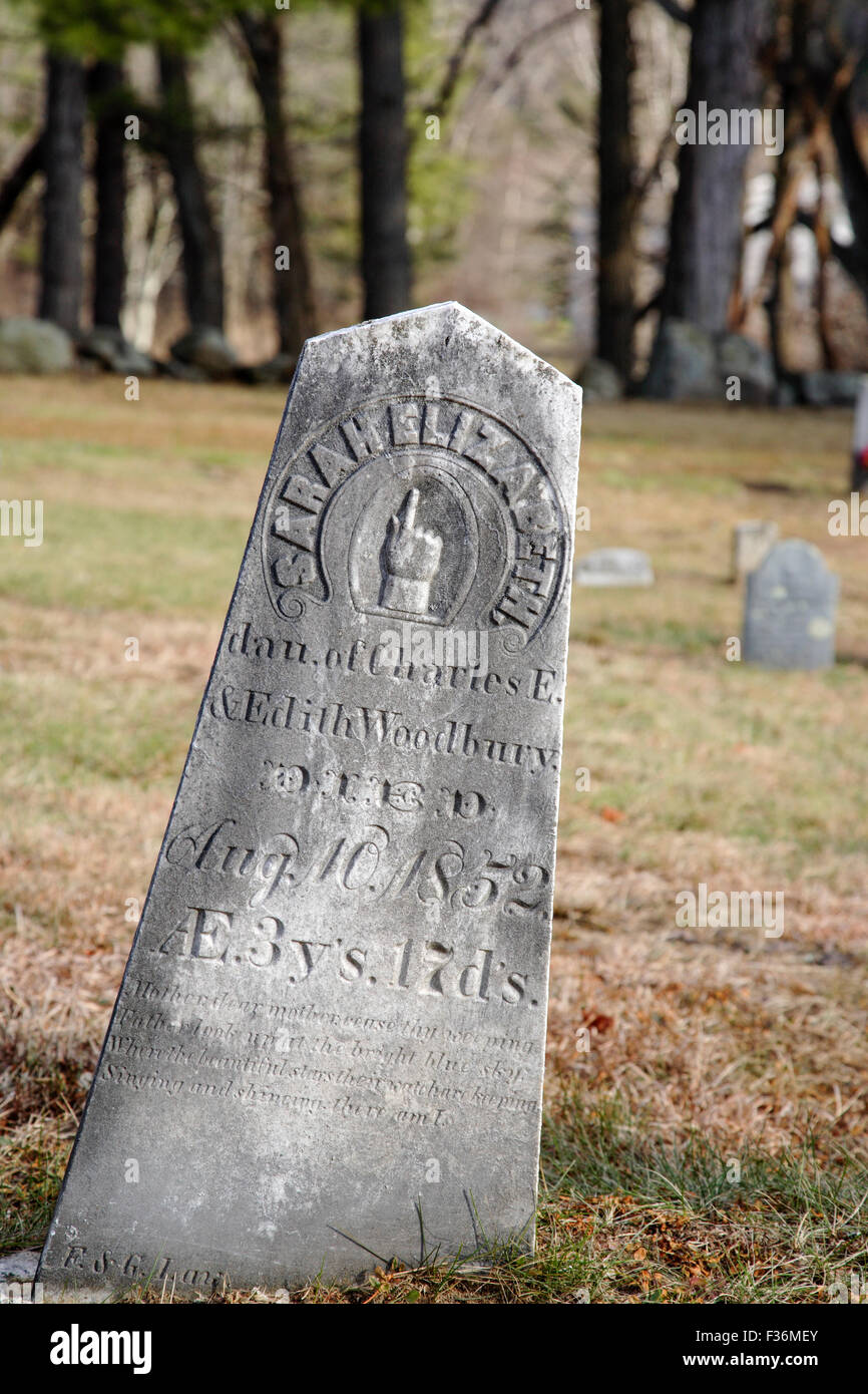Old Burying Ground in Salem, New Hampshire USA Stock Photo Alamy