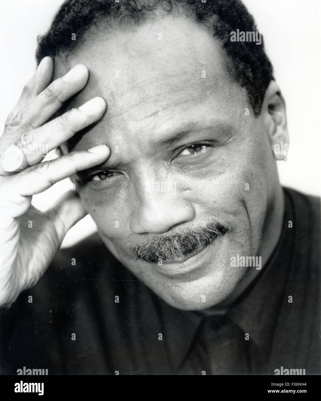 QUINCY JONES Promotional photo of US musician in 1990. Photo Warner Bros/Patrick Demarchelier Stock Photo